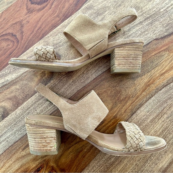 Caslon Carden stacked block heeled suede sandals - Picture 4 of 11